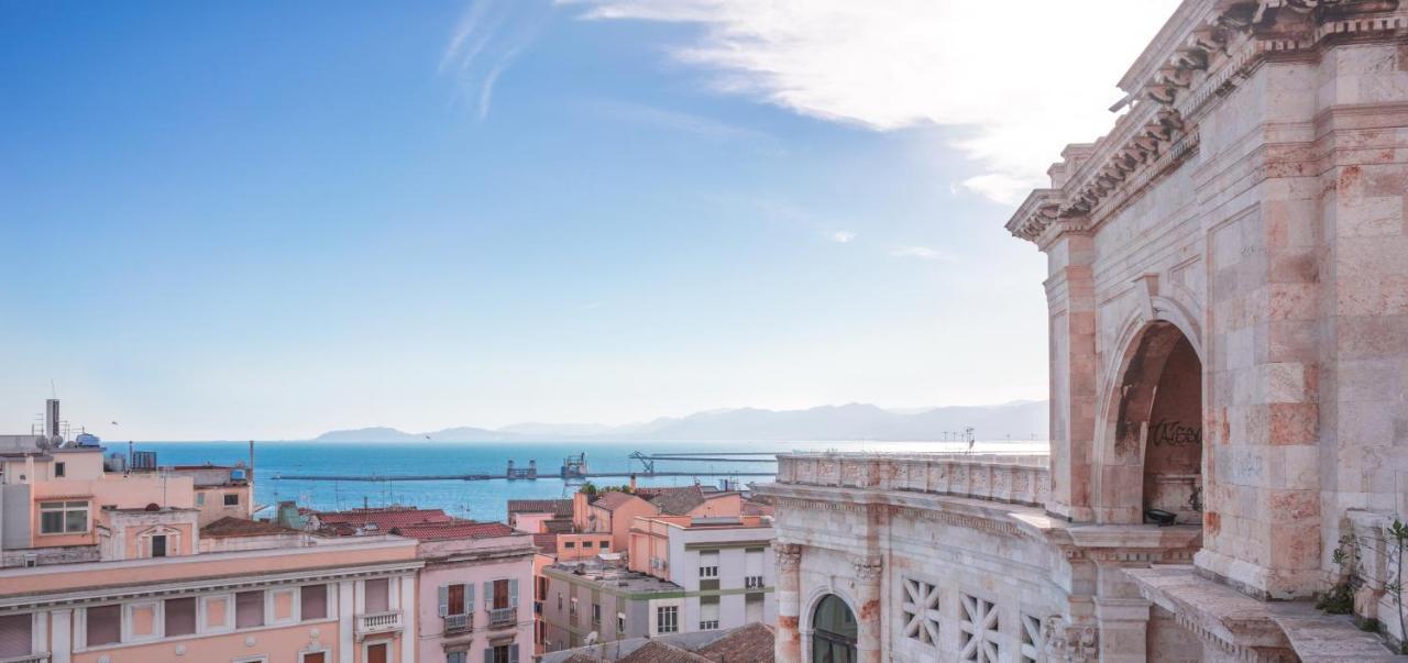 Appartamento Le Scale sul porto . Marina centro storico. AC Cagliari Esterno foto