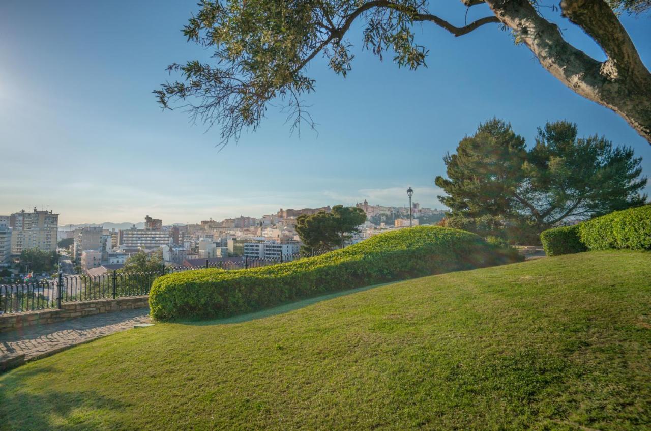 Appartamento Le Scale sul porto . Marina centro storico. AC Cagliari Esterno foto